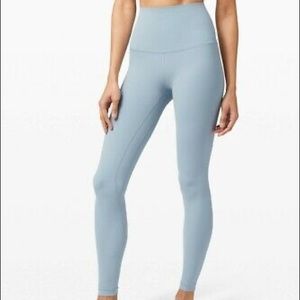 lululemon blue aligns, 25” size 2